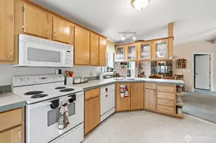 5101 E Grey Sea Eagle Ln SW, Tumwater, WA 98512 - Photo 15