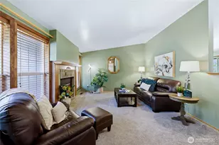 1050 NE Coco Ct, Bremerton, WA 98311 - Photo 3