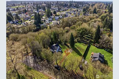 322 E 40th Street, Tacoma, WA 98404 - Photo 7