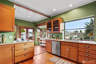 2221 Virginia, Everett, WA 98201 - Photo 13