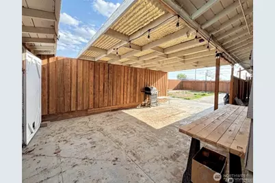 305 N Earl Road, Moses Lake, WA 98837 - Photo 19