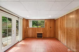 9533 Lake Shore Blvd NE, Seattle, WA 98115 - Photo 3