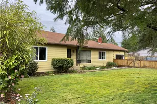 8811 Wildwood Ave SW, Lakewood, WA 98498 - Photo 3