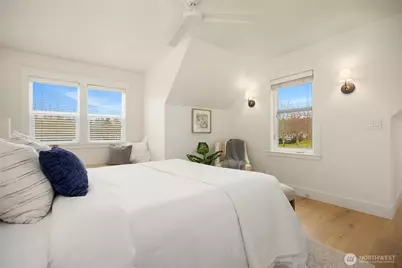 757 Village Circle NW, Bainbridge Island, WA 98110 - Photo 23