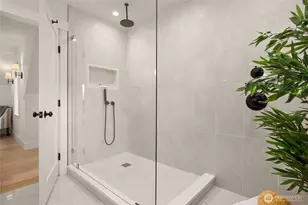 757 Village Cir NW, Bainbridge Island, WA 98110 - Photo 27