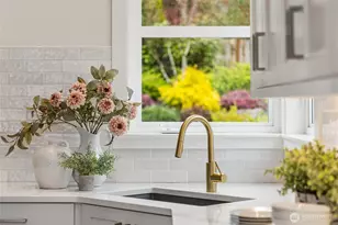 757 Village Cir NW, Bainbridge Island, WA 98110 - Photo 11