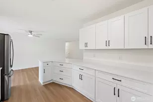 3606 Waller Rd E, Tacoma, WA 98443 - Photo 7