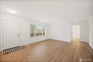 3606 Waller Rd E, Tacoma, WA 98443 - Photo 3