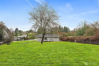 3606 Waller Road E, Tacoma, WA 98443 - Photo 21