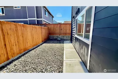 9040 17th Avenue SW, Seattle, WA 98106 - Photo 19