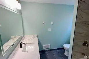 9040 17th Ave SW, Seattle, WA 98106 - Photo 29