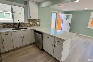 9040 17th Ave SW, Seattle, WA 98106 - Photo 35