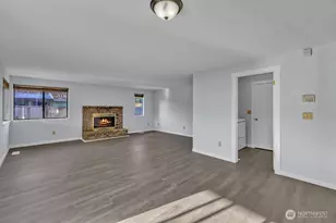 701 21st St SE, Puyallup, WA 98372 - Photo 11