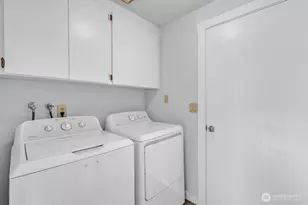 701 21st St SE, Puyallup, WA 98372 - Photo 25