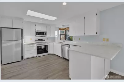 701 21st Street SE, Puyallup, WA 98372 - Photo 7