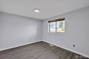 701 21st St SE, Puyallup, WA 98372 - Photo 23