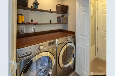 19619 SE 264th Court, Covington, WA 98042 - Photo 17