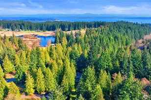 4234 Winns Hollow Ln, Clinton, WA 98236 - Photo 13