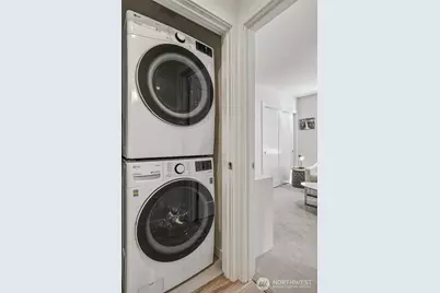 6313 9th Avenue NE #A, Seattle, WA 98115 - Photo 21