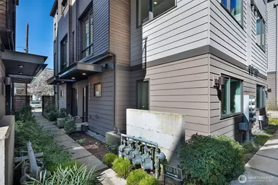 6313 9th Avenue NE #A, Seattle, WA 98115 - Photo 33