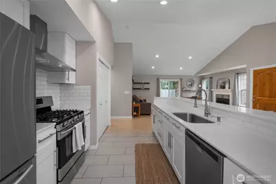 1505 Dickinson Avenue NW, Olympia, WA 98502 - Photo 11