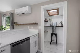 1505 Dickinson Ave NW, Olympia, WA 98502 - Photo 9