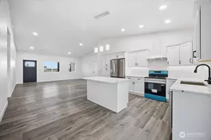 320 Victoria St, Sunnyside, WA 98944 - Photo 19