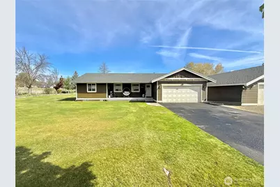 4 River Overlook Street, Omak, WA 98841 - Photo 1