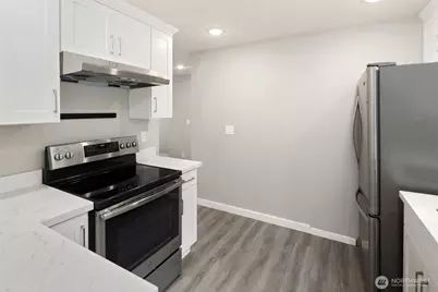 3055 80th Avenue SE #107, Mercer Island, WA 98040 - Photo 11