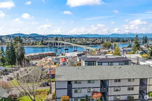 1010 Perry Ave, Bremerton, WA 98310 - Photo 1