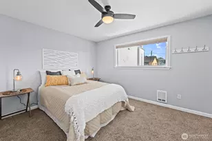 1010 Perry Ave, Bremerton, WA 98310 - Photo 13