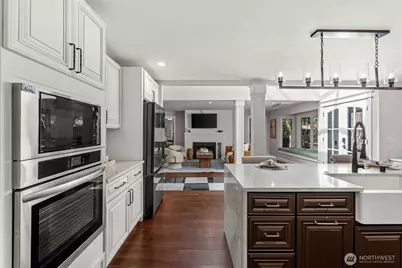 12321 Interlaaken Drive SW, Lakewood, WA 98498 - Photo 7