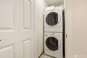 8847 9th Ave SW, Seattle, WA 98106 - Photo 17