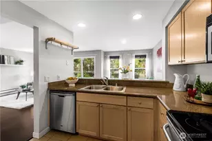 1311 S 12th Ave, Seattle, WA 98144 - Photo 9