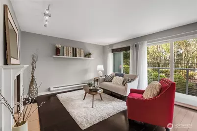 1311 S 12th Avenue #D202, Seattle, WA 98144 - Photo 3