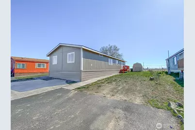 4000 Longview Street NE #96, Moses Lake, WA 98837 - Photo 3