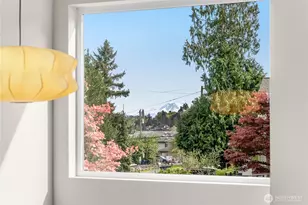 9719 Lake Shore Blvd NE, Seattle, WA 98115 - Photo 19