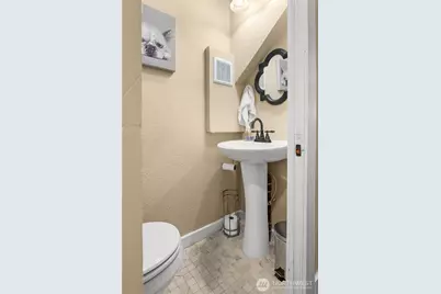 912 Earnest S. Brazill Street, Tacoma, WA 98405 - Photo 19