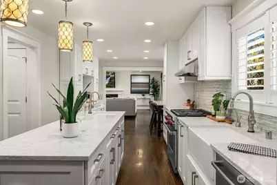 2650 79th Avenue NE, Medina, WA 98039 - Photo 13