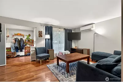 8620 35th Avenue SW, Seattle, WA 98126 - Photo 5