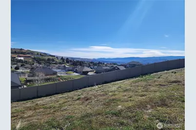 83 Sunny Meadows Loop, Wenatchee, WA 98801 - Photo 3