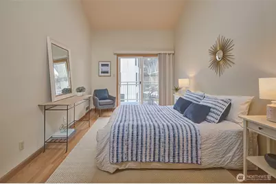 909 N 35th Street #402, Seattle, WA 98103 - Photo 17