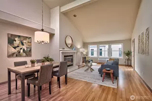 909 N 35th St, Seattle, WA 98103 - Photo 5