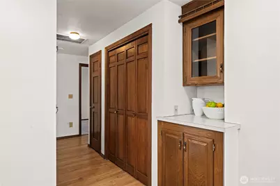 1825 Rainier Court, Sumner, WA 98390 - Photo 15