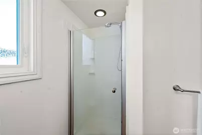 1825 Rainier Court, Sumner, WA 98390 - Photo 19