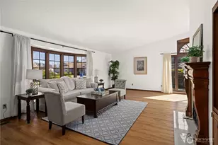 1825 Rainier Ct, Sumner, WA 98390 - Photo 5