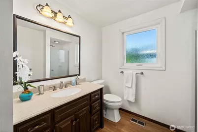 1825 Rainier Court, Sumner, WA 98390 - Photo 23