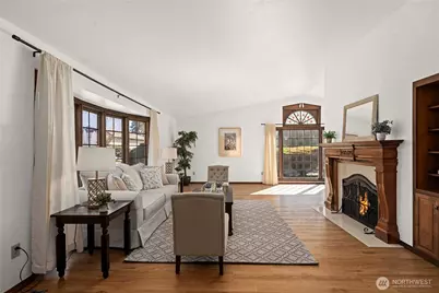 1825 Rainier Court, Sumner, WA 98390 - Photo 7