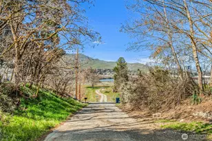 420 30th St NW, East Wenatchee, WA 98802 - Photo 27