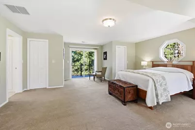 17035 136th Place SE, Renton, WA 98058 - Photo 11